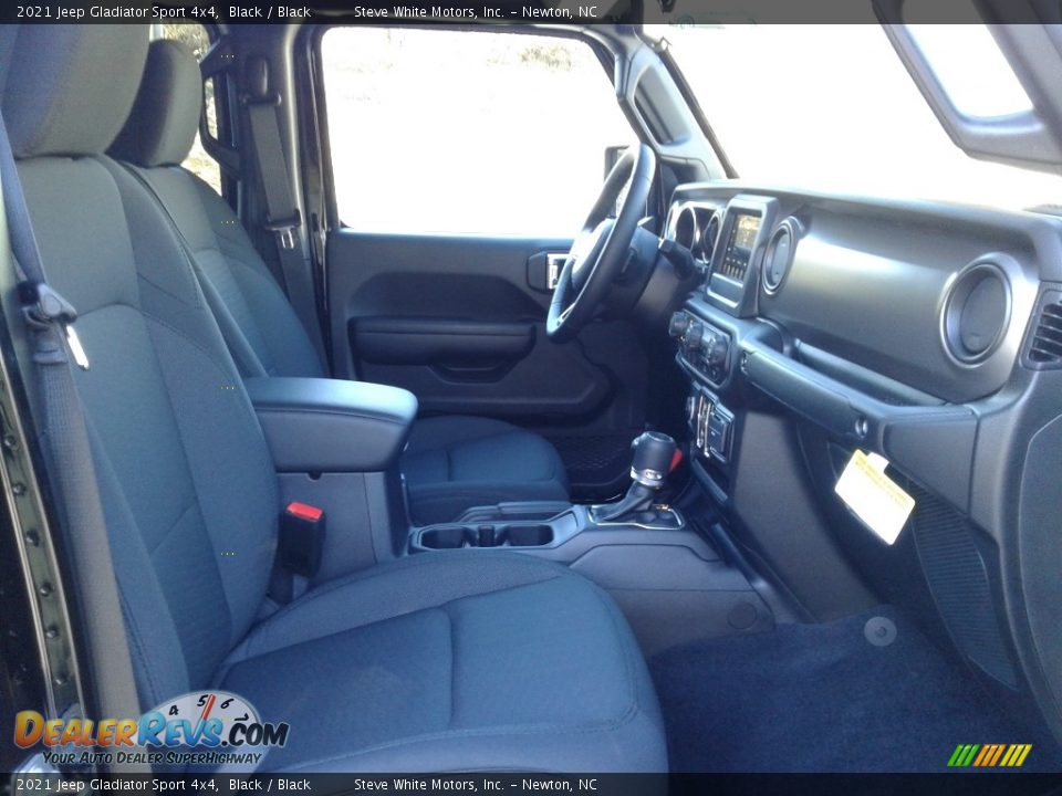 2021 Jeep Gladiator Sport 4x4 Black / Black Photo #17