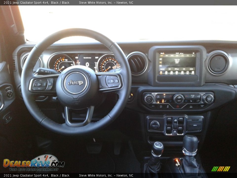2021 Jeep Gladiator Sport 4x4 Black / Black Photo #18