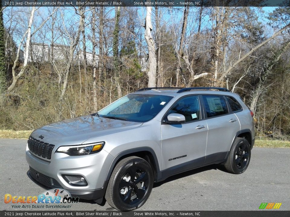 Front 3/4 View of 2021 Jeep Cherokee Latitude Plus 4x4 Photo #2