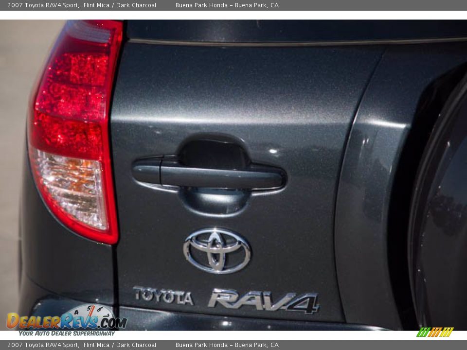 2007 Toyota RAV4 Sport Flint Mica / Dark Charcoal Photo #10