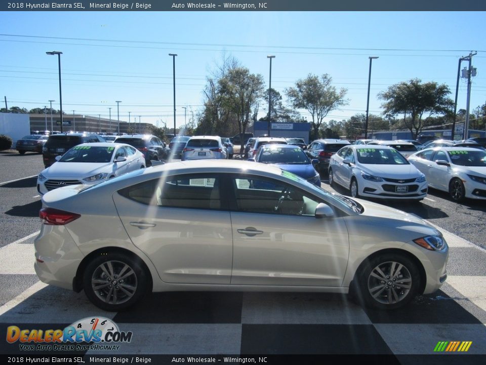 2018 Hyundai Elantra SEL Mineral Beige / Beige Photo #3