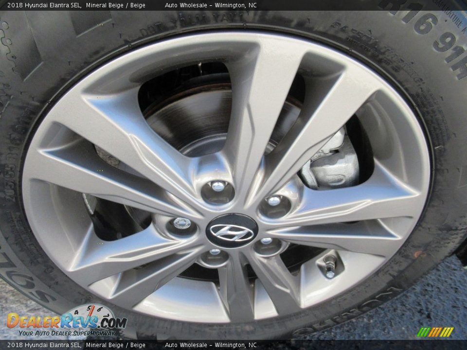 2018 Hyundai Elantra SEL Mineral Beige / Beige Photo #7