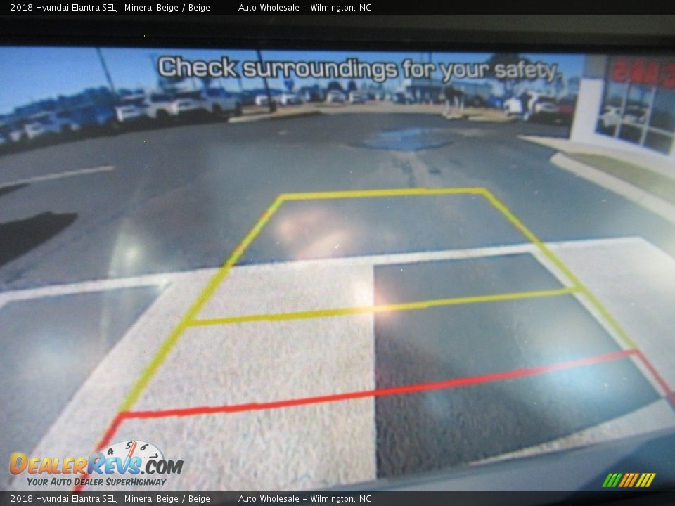 2018 Hyundai Elantra SEL Mineral Beige / Beige Photo #18