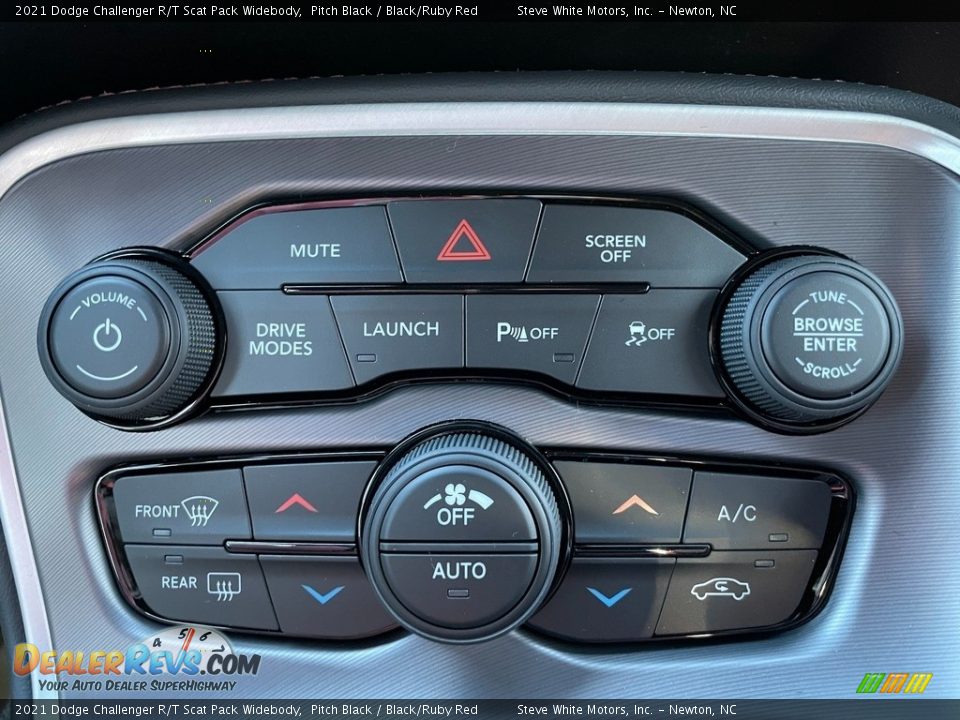 Controls of 2021 Dodge Challenger R/T Scat Pack Widebody Photo #22