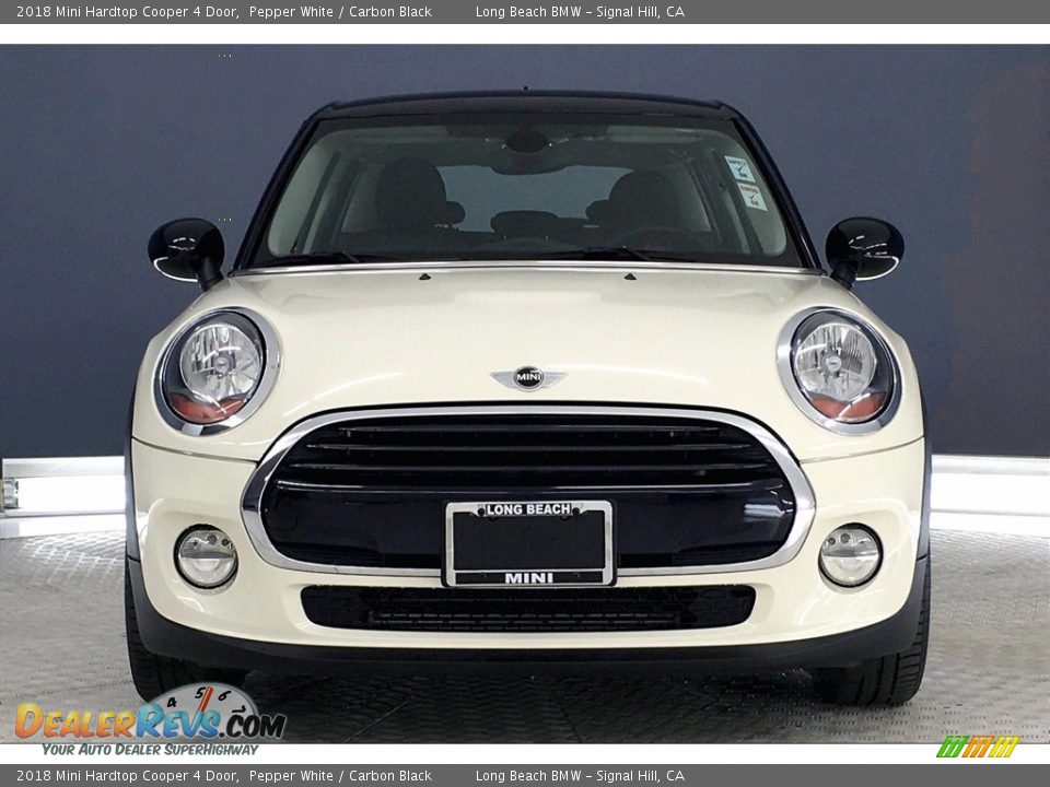 2018 Mini Hardtop Cooper 4 Door Pepper White / Carbon Black Photo #2