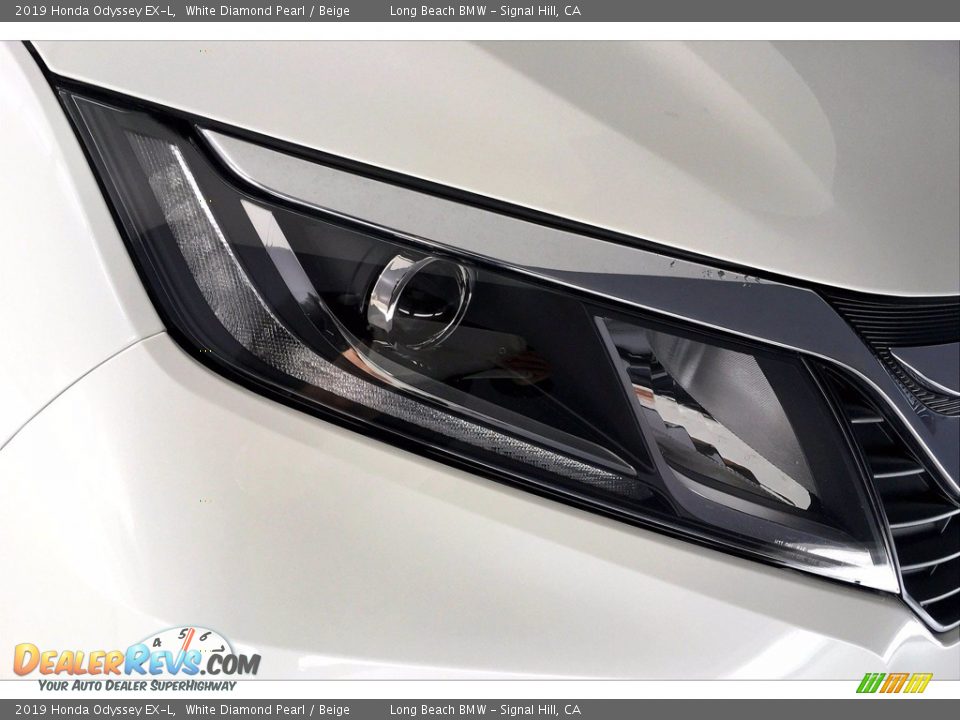 2019 Honda Odyssey EX-L White Diamond Pearl / Beige Photo #26