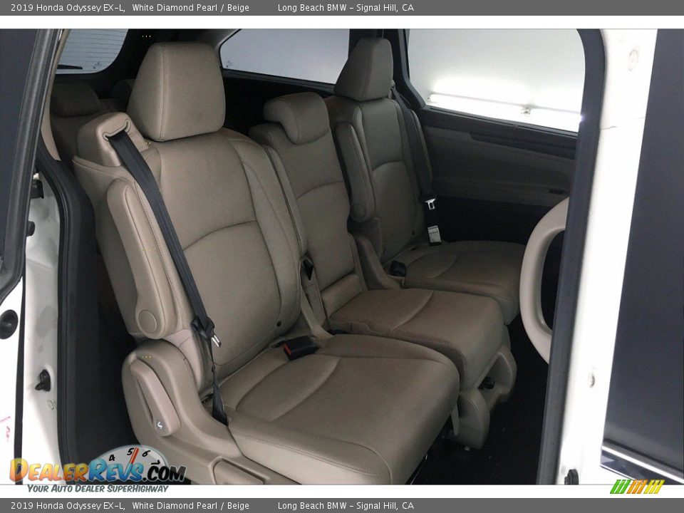 2019 Honda Odyssey EX-L White Diamond Pearl / Beige Photo #29