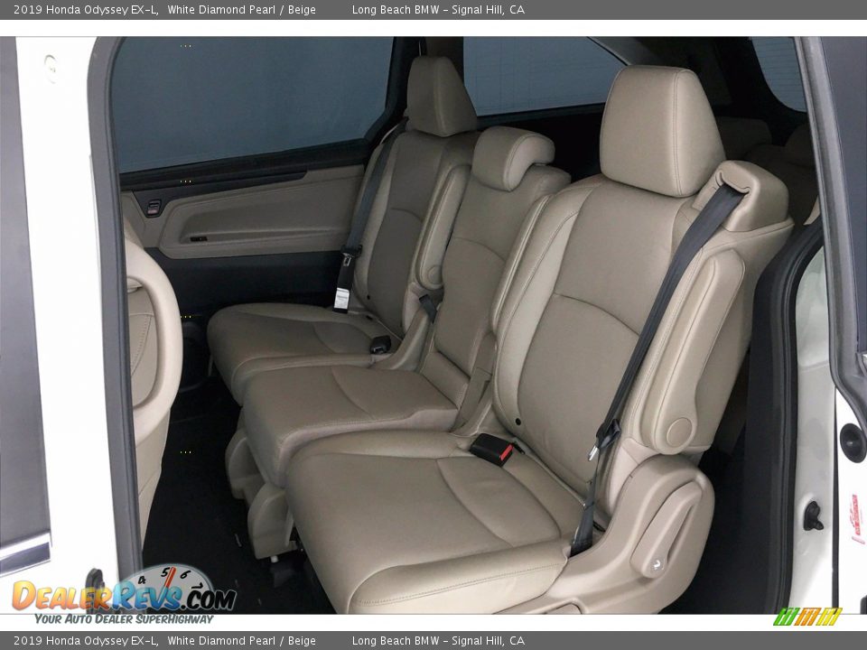 2019 Honda Odyssey EX-L White Diamond Pearl / Beige Photo #30