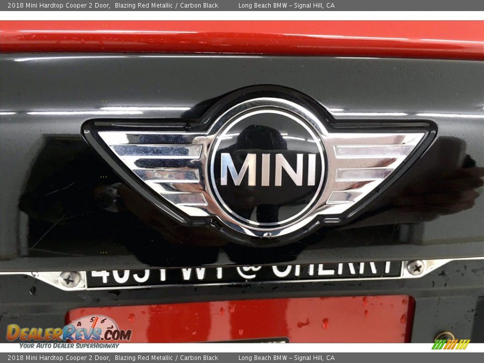 2018 Mini Hardtop Cooper 2 Door Blazing Red Metallic / Carbon Black Photo #32