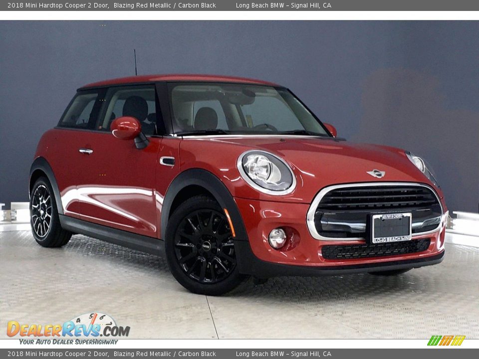 2018 Mini Hardtop Cooper 2 Door Blazing Red Metallic / Carbon Black Photo #35