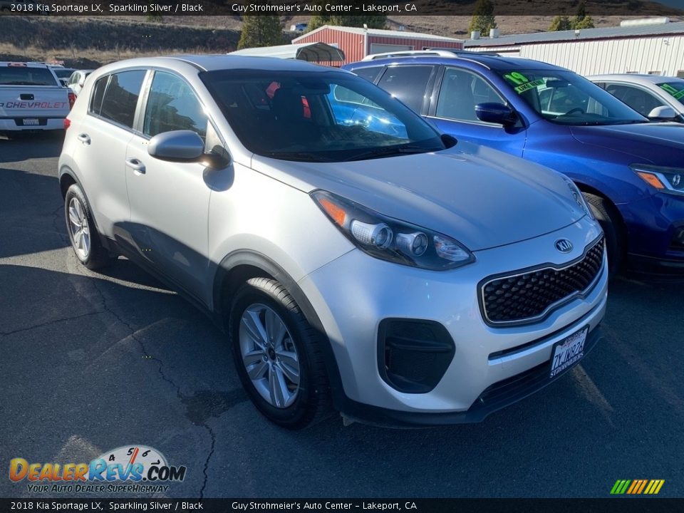 Front 3/4 View of 2018 Kia Sportage LX Photo #2