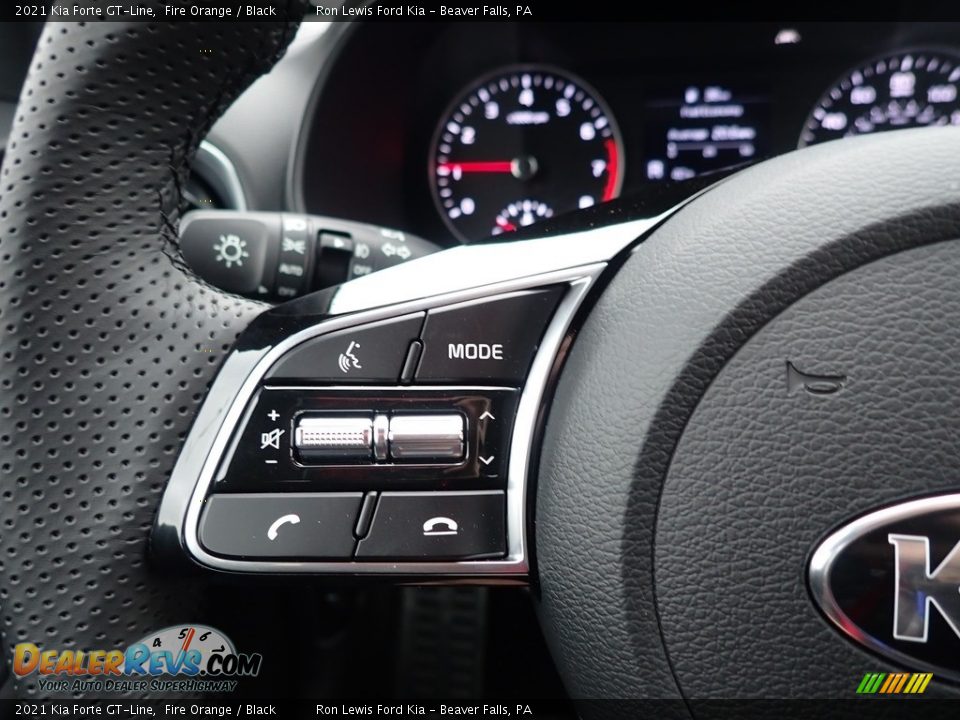 2021 Kia Forte GT-Line Steering Wheel Photo #18