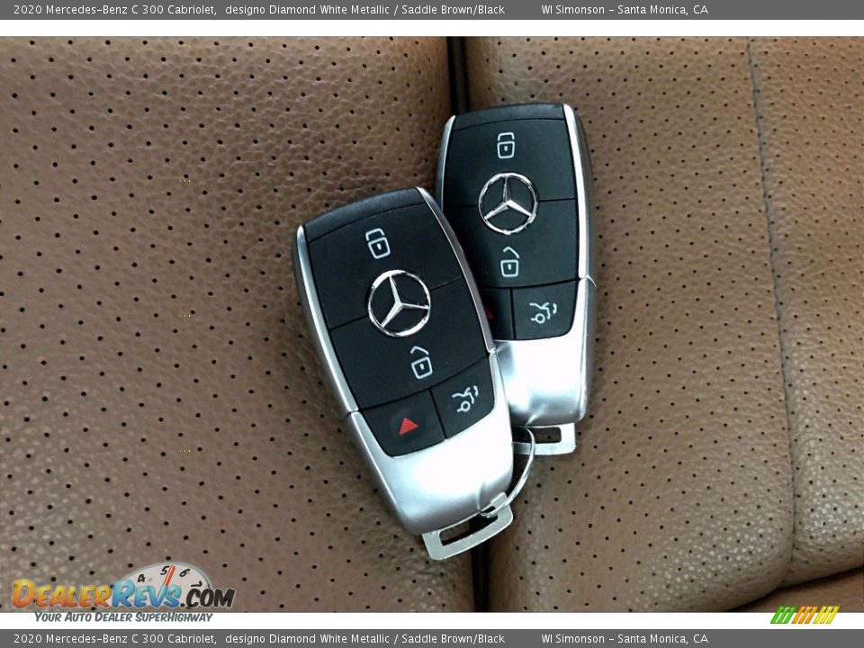 Keys of 2020 Mercedes-Benz C 300 Cabriolet Photo #11