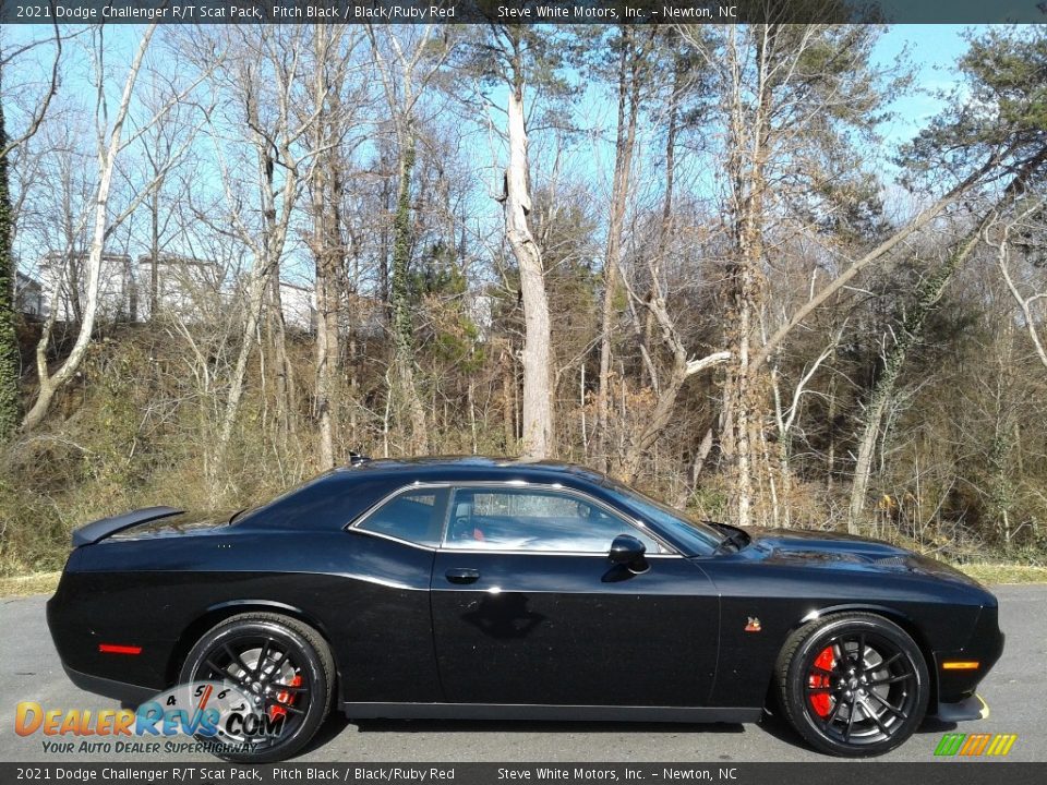 Pitch Black 2021 Dodge Challenger R/T Scat Pack Photo #5