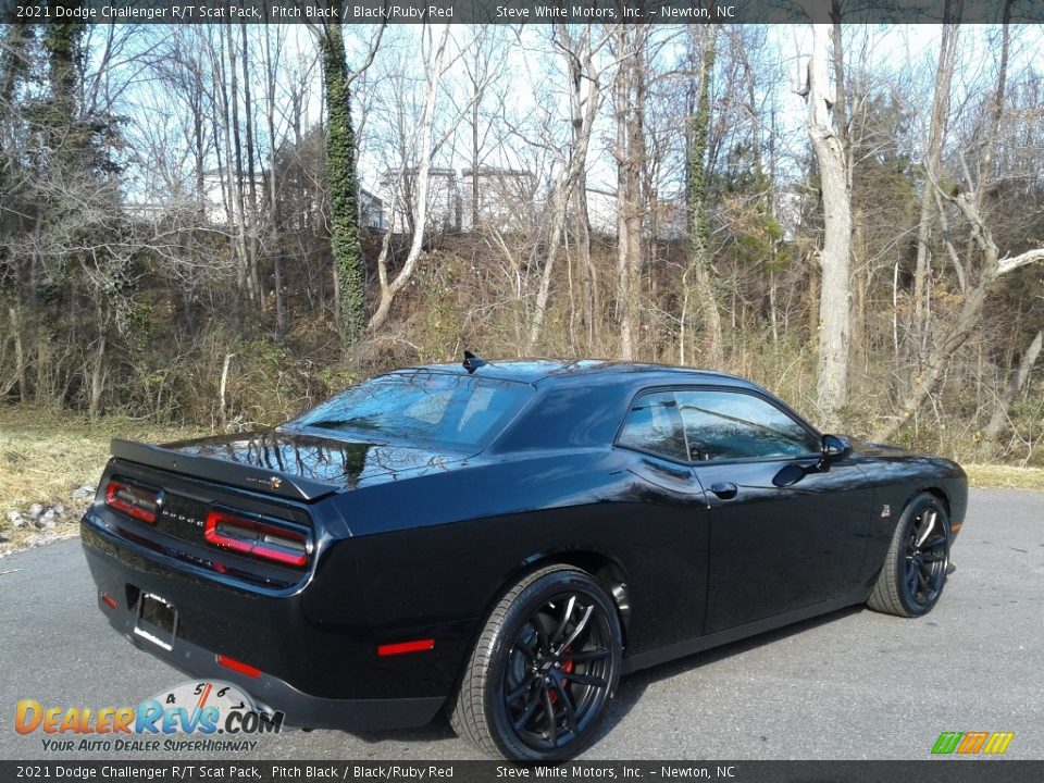 2021 Dodge Challenger R/T Scat Pack Pitch Black / Black/Ruby Red Photo #6