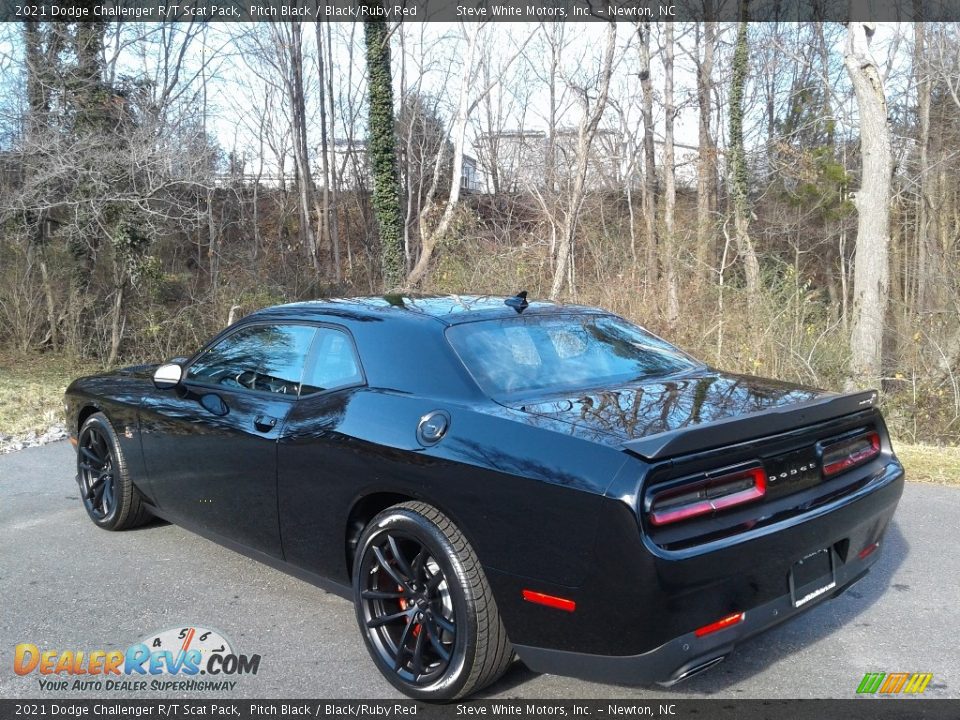 2021 Dodge Challenger R/T Scat Pack Pitch Black / Black/Ruby Red Photo #8