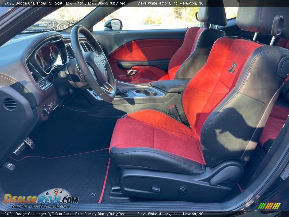 Front Seat of 2021 Dodge Challenger R/T Scat Pack Photo #10