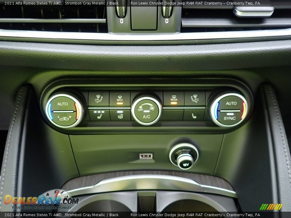 Controls of 2021 Alfa Romeo Stelvio Ti AWD Photo #20