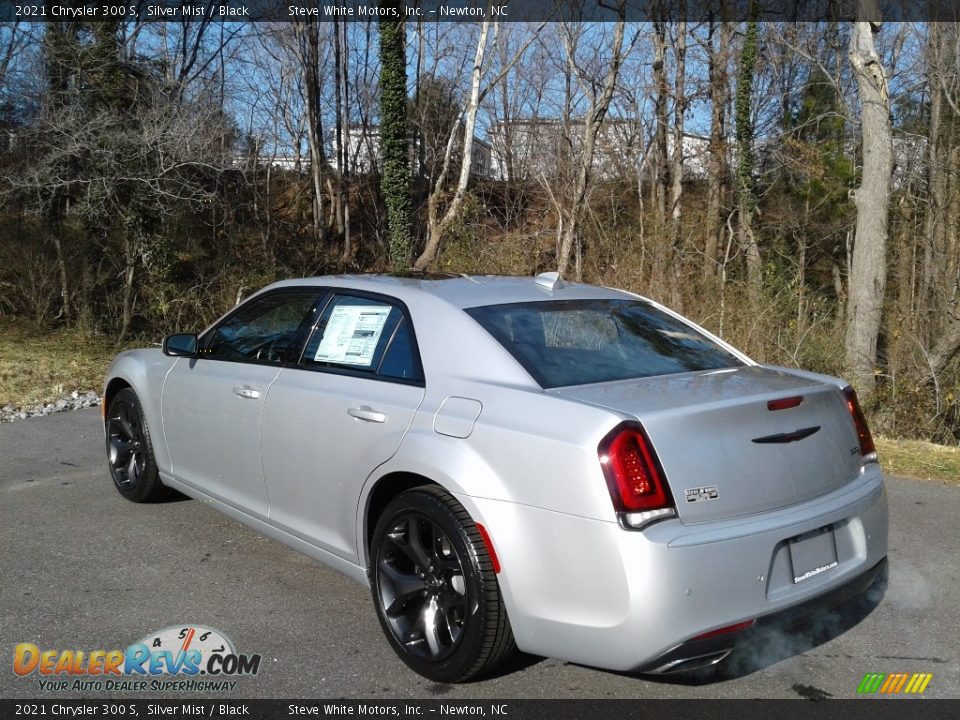 2021 Chrysler 300 S Silver Mist / Black Photo #8