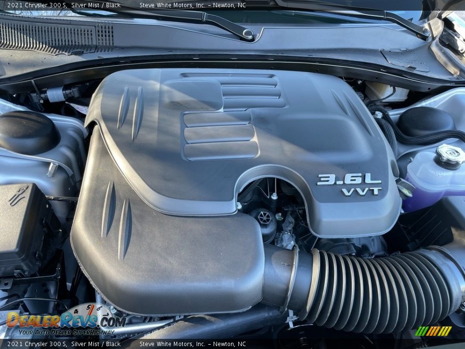 2021 Chrysler 300 S 3.6 Liter DOHC 24-Valve VVT Pentastar V6 Engine Photo #9