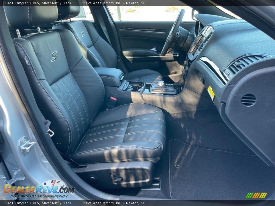 Front Seat of 2021 Chrysler 300 S Photo #16