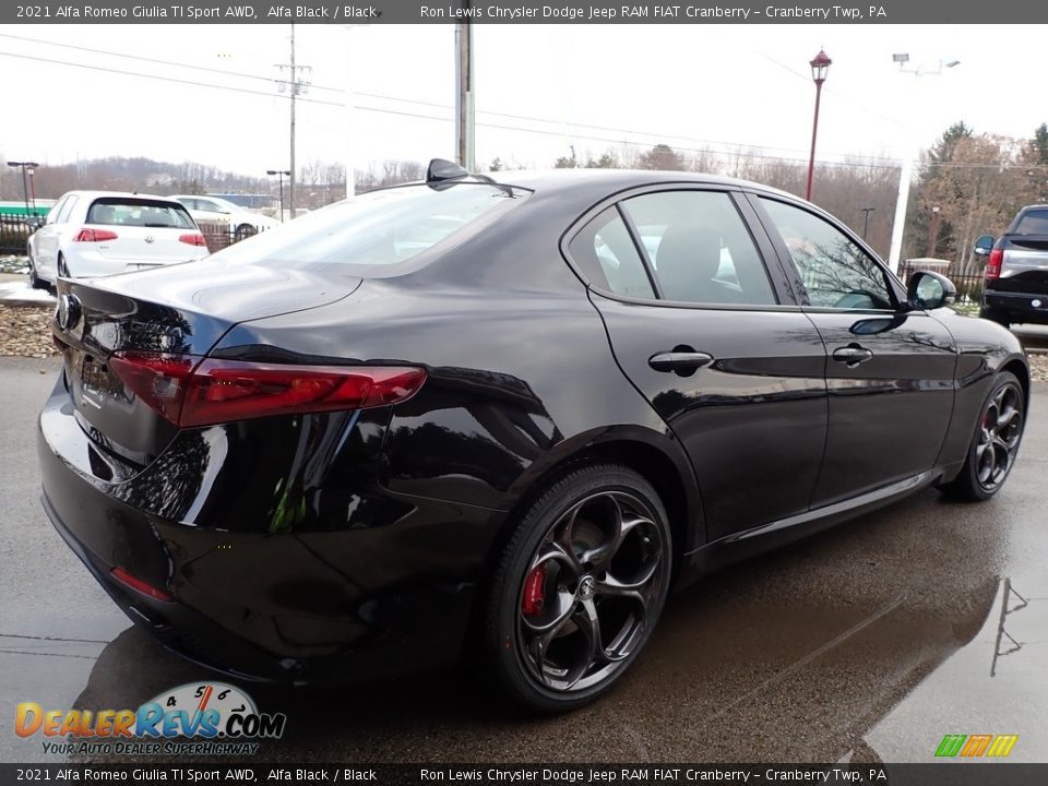 2021 Alfa Romeo Giulia TI Sport AWD Alfa Black / Black Photo #5