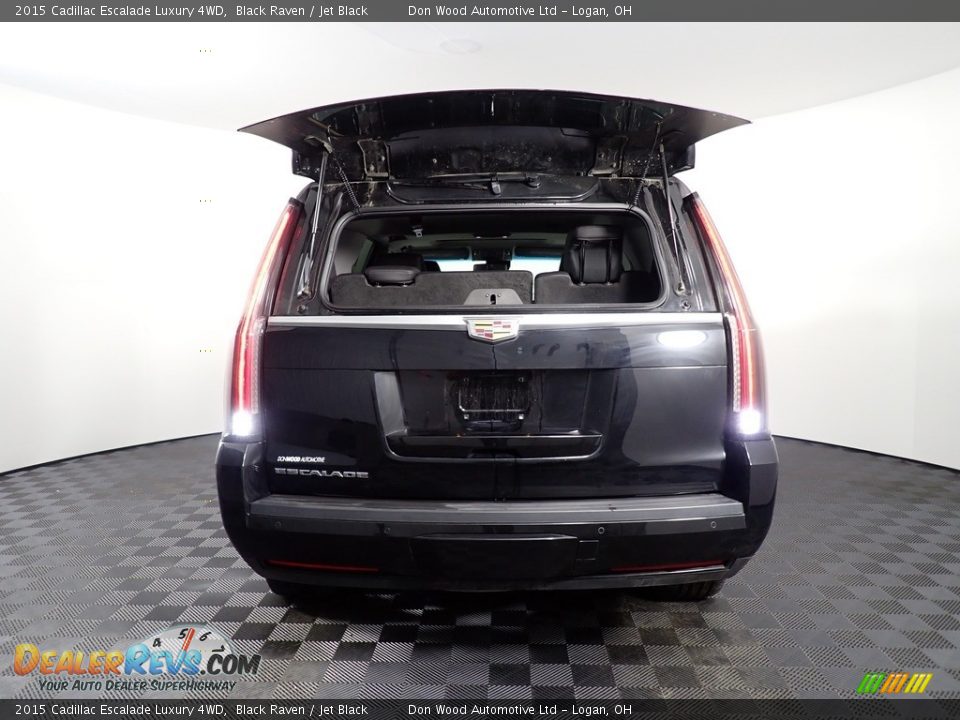 2015 Cadillac Escalade Luxury 4WD Black Raven / Jet Black Photo #13