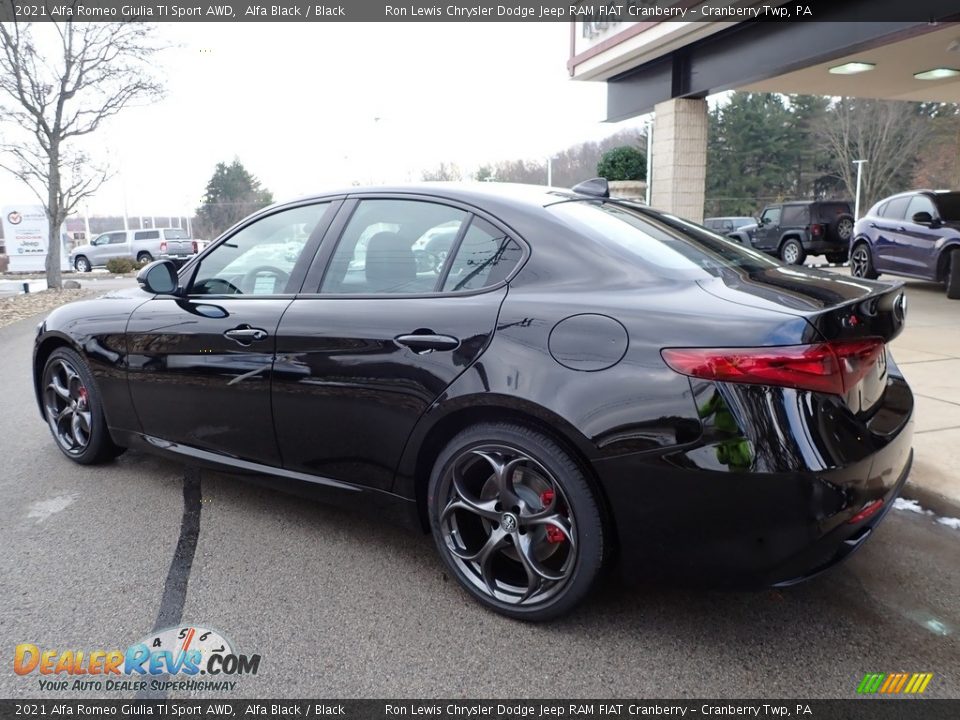 2021 Alfa Romeo Giulia TI Sport AWD Alfa Black / Black Photo #8