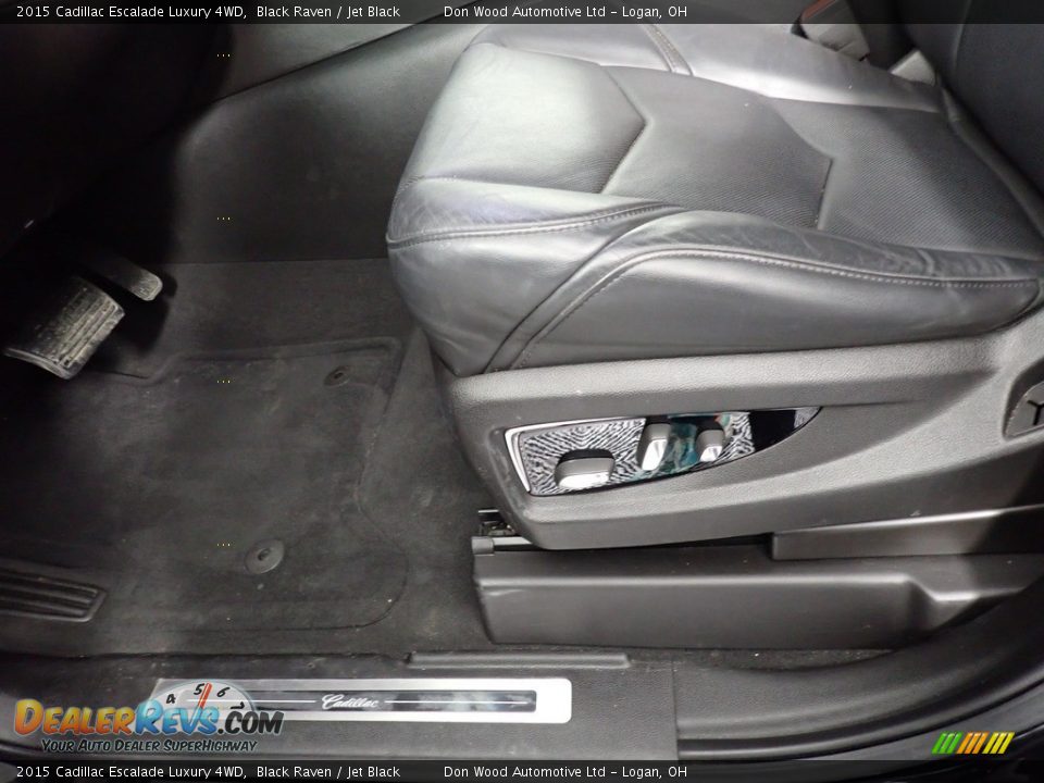 2015 Cadillac Escalade Luxury 4WD Black Raven / Jet Black Photo #24