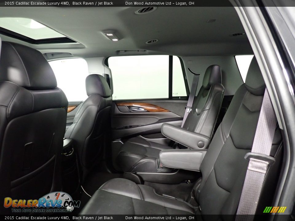 2015 Cadillac Escalade Luxury 4WD Black Raven / Jet Black Photo #36