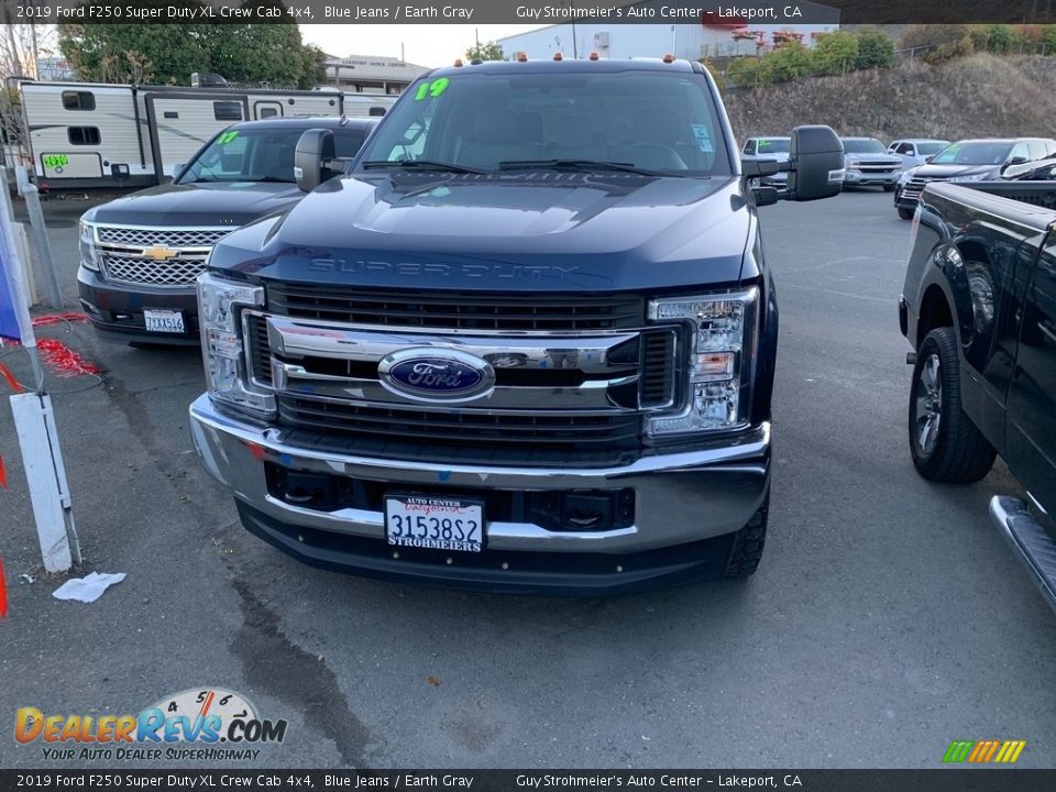 2019 Ford F250 Super Duty XL Crew Cab 4x4 Blue Jeans / Earth Gray Photo #2