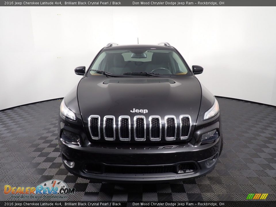 2016 Jeep Cherokee Latitude 4x4 Brilliant Black Crystal Pearl / Black Photo #5