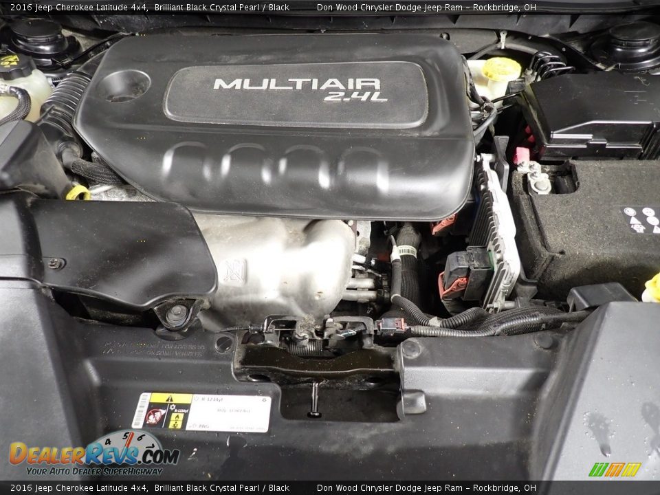 2016 Jeep Cherokee Latitude 4x4 Brilliant Black Crystal Pearl / Black Photo #7