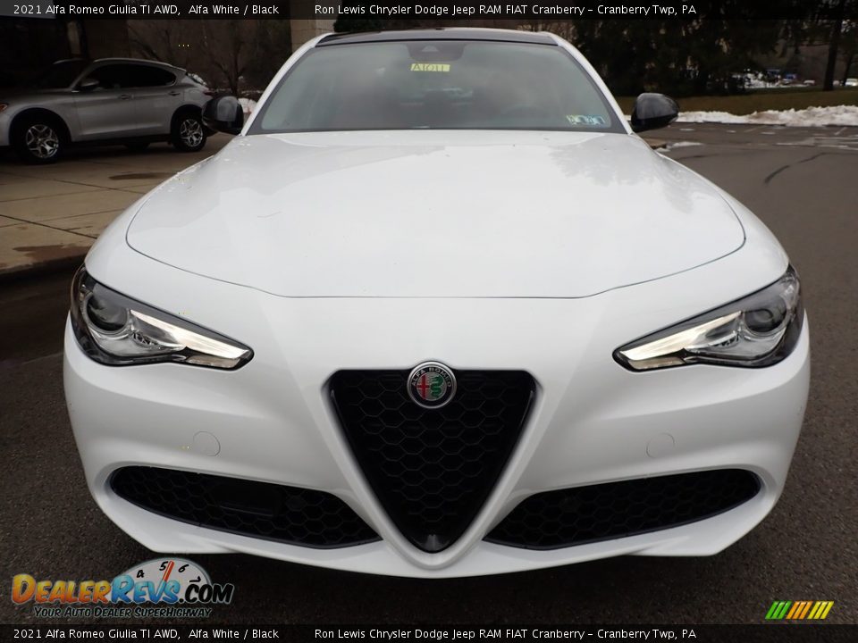 2021 Alfa Romeo Giulia TI AWD Alfa White / Black Photo #2