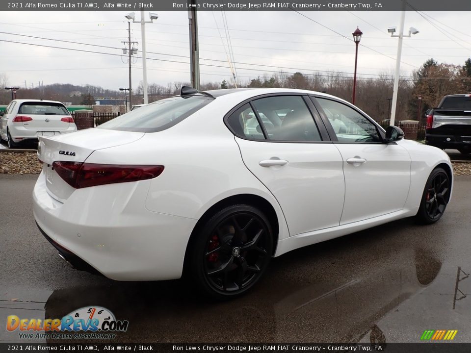 2021 Alfa Romeo Giulia TI AWD Alfa White / Black Photo #5