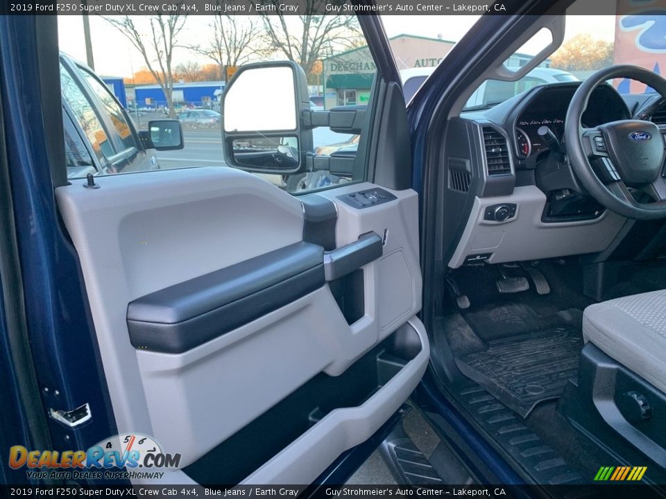 2019 Ford F250 Super Duty XL Crew Cab 4x4 Blue Jeans / Earth Gray Photo #22