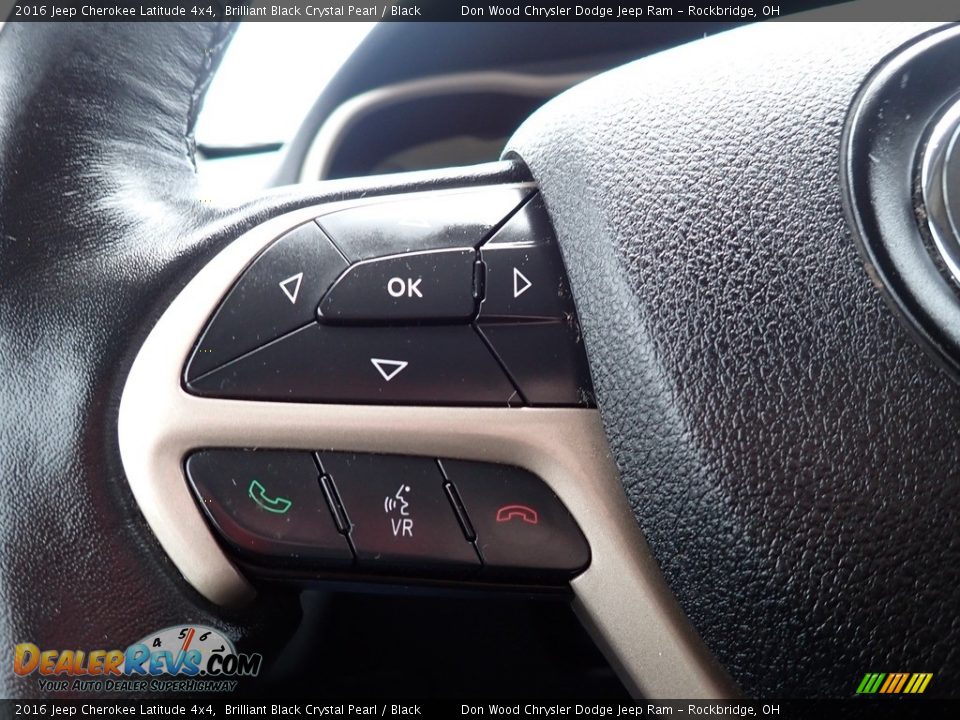 2016 Jeep Cherokee Latitude 4x4 Brilliant Black Crystal Pearl / Black Photo #27