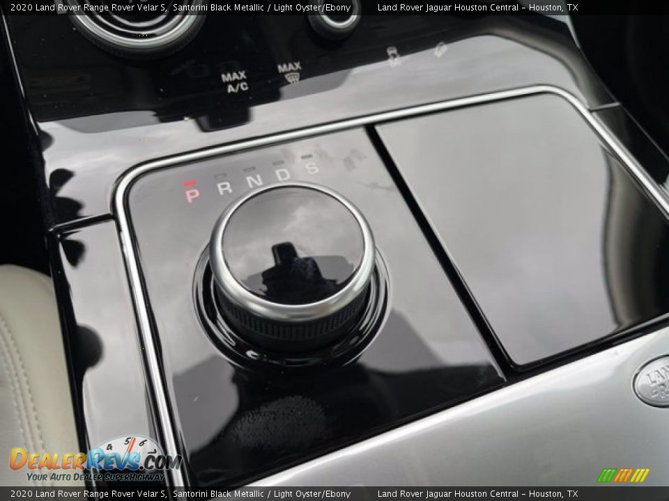 2020 Land Rover Range Rover Velar S Santorini Black Metallic / Light Oyster/Ebony Photo #28