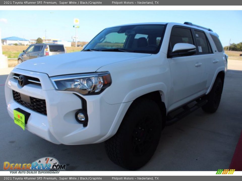 2021 Toyota 4Runner SR5 Premium Super White / Black/Graphite Photo #4