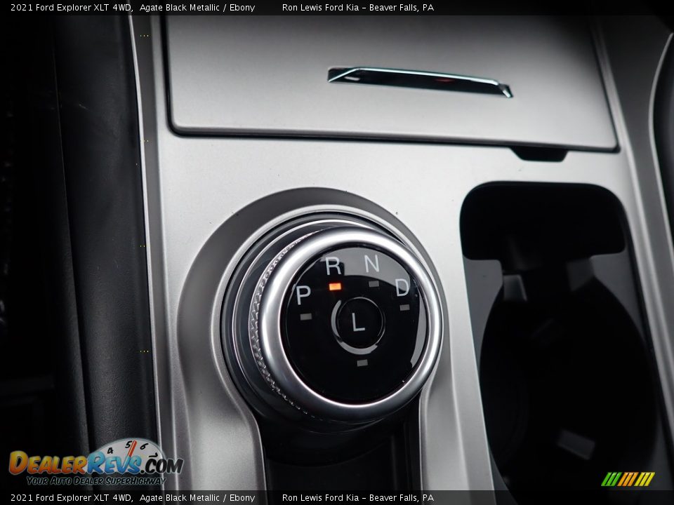 2021 Ford Explorer XLT 4WD Shifter Photo #20