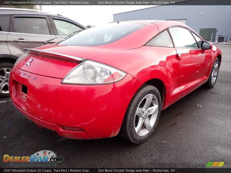 2007 Mitsubishi Eclipse GS Coupe Pure Red / Medium Gray Photo #10