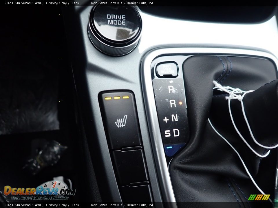 2021 Kia Seltos S AWD Shifter Photo #18