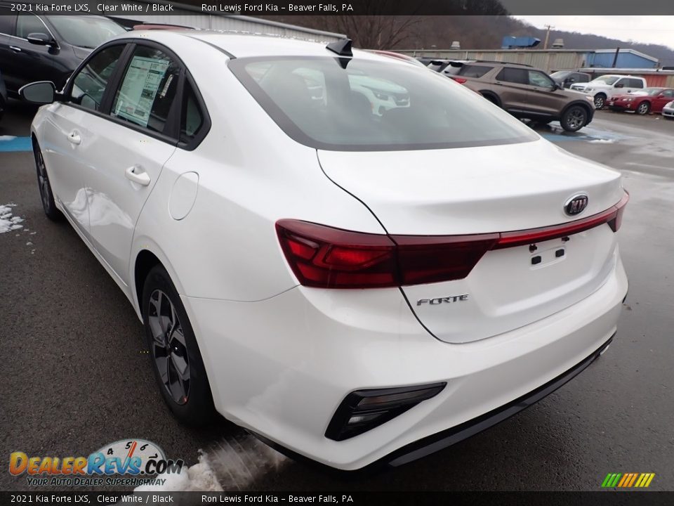 2021 Kia Forte LXS Clear White / Black Photo #7