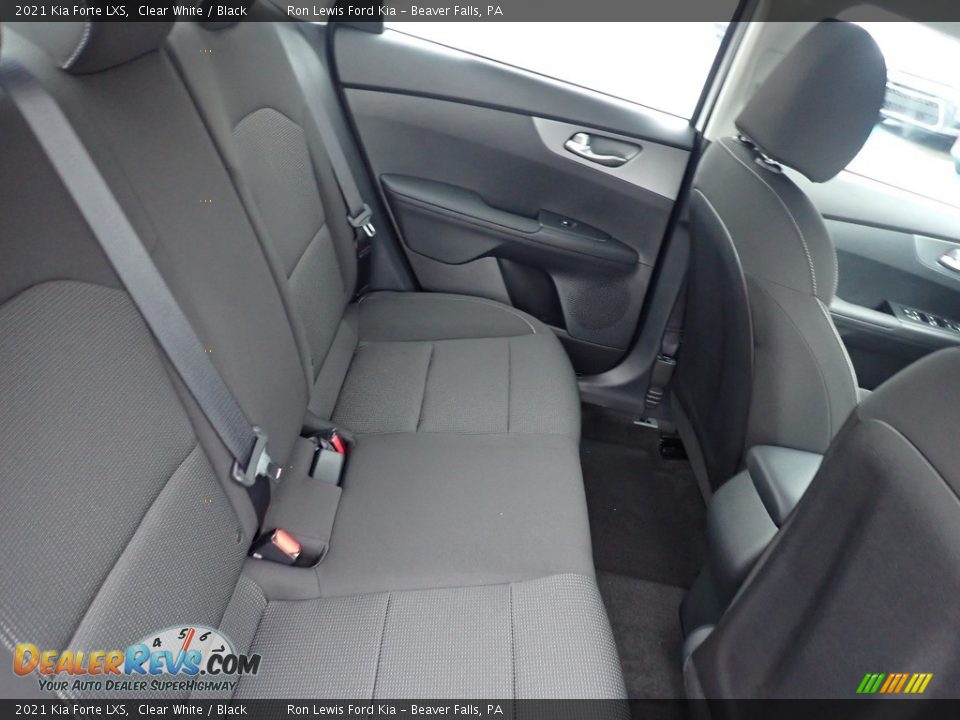 2021 Kia Forte LXS Clear White / Black Photo #9