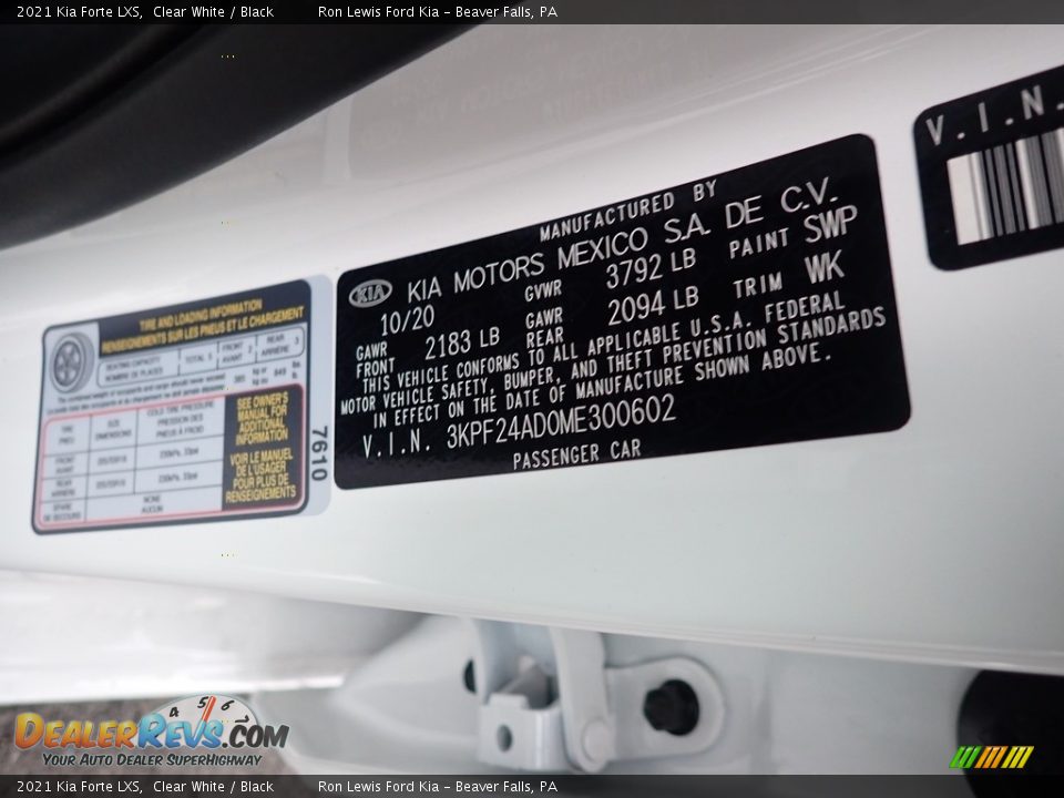 2021 Kia Forte LXS Clear White / Black Photo #15