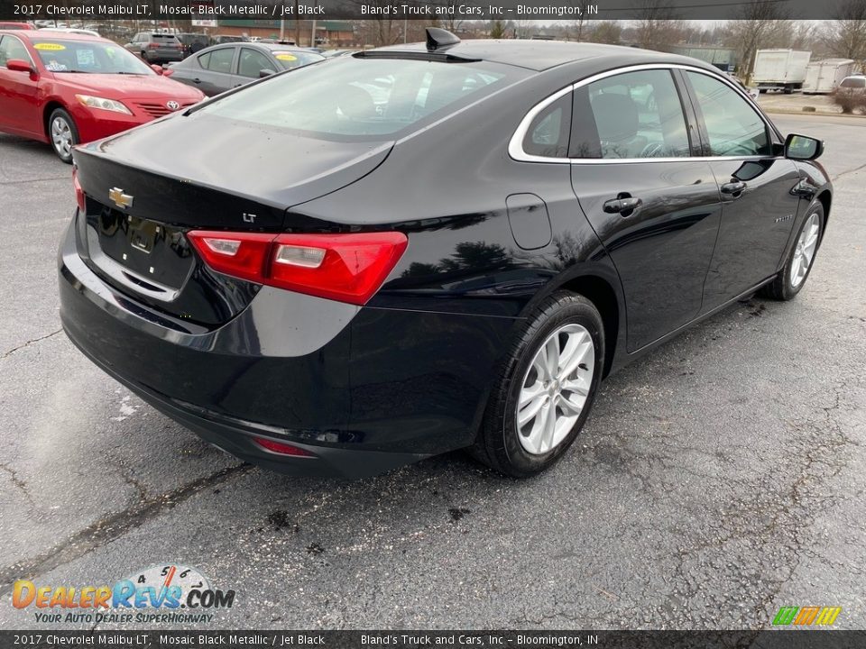 2017 Chevrolet Malibu LT Mosaic Black Metallic / Jet Black Photo #6