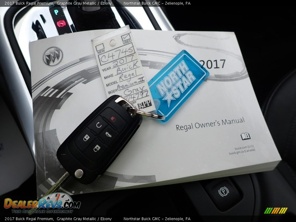 Keys of 2017 Buick Regal Premium Photo #29