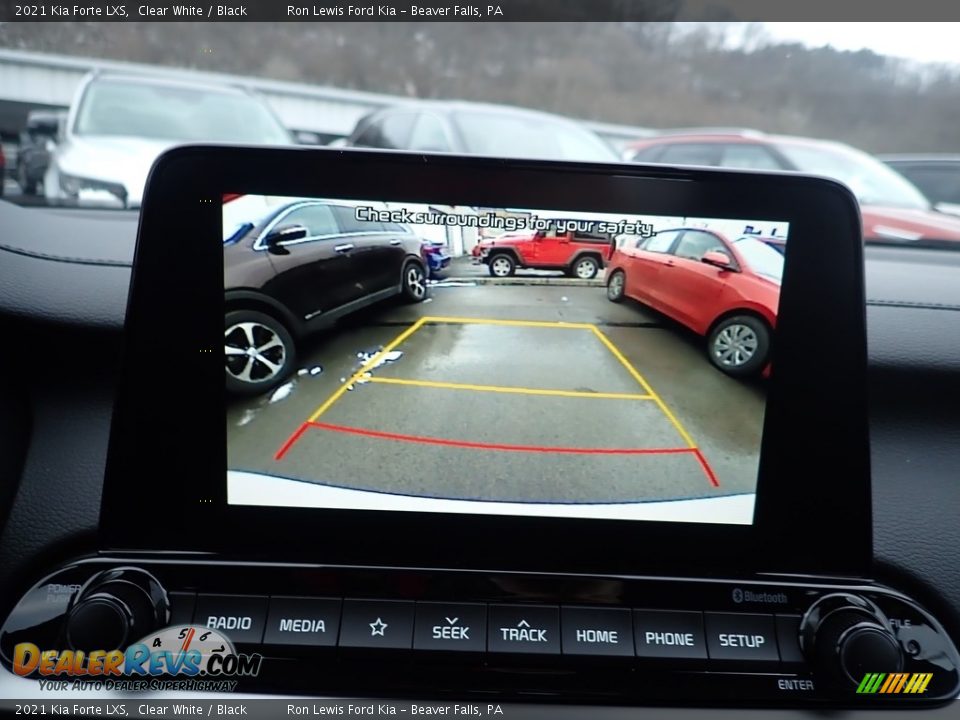 2021 Kia Forte LXS Clear White / Black Photo #17