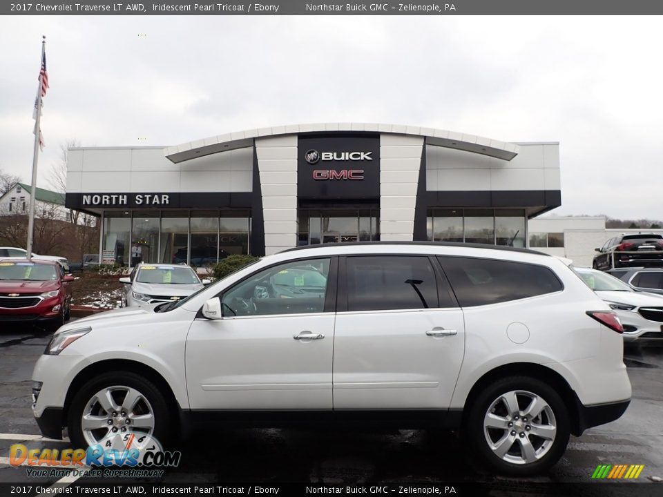 2017 Chevrolet Traverse LT AWD Iridescent Pearl Tricoat / Ebony Photo #1