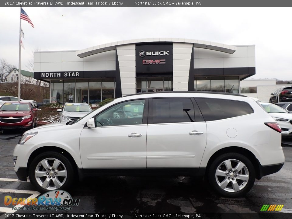 2017 Chevrolet Traverse LT AWD Iridescent Pearl Tricoat / Ebony Photo #13
